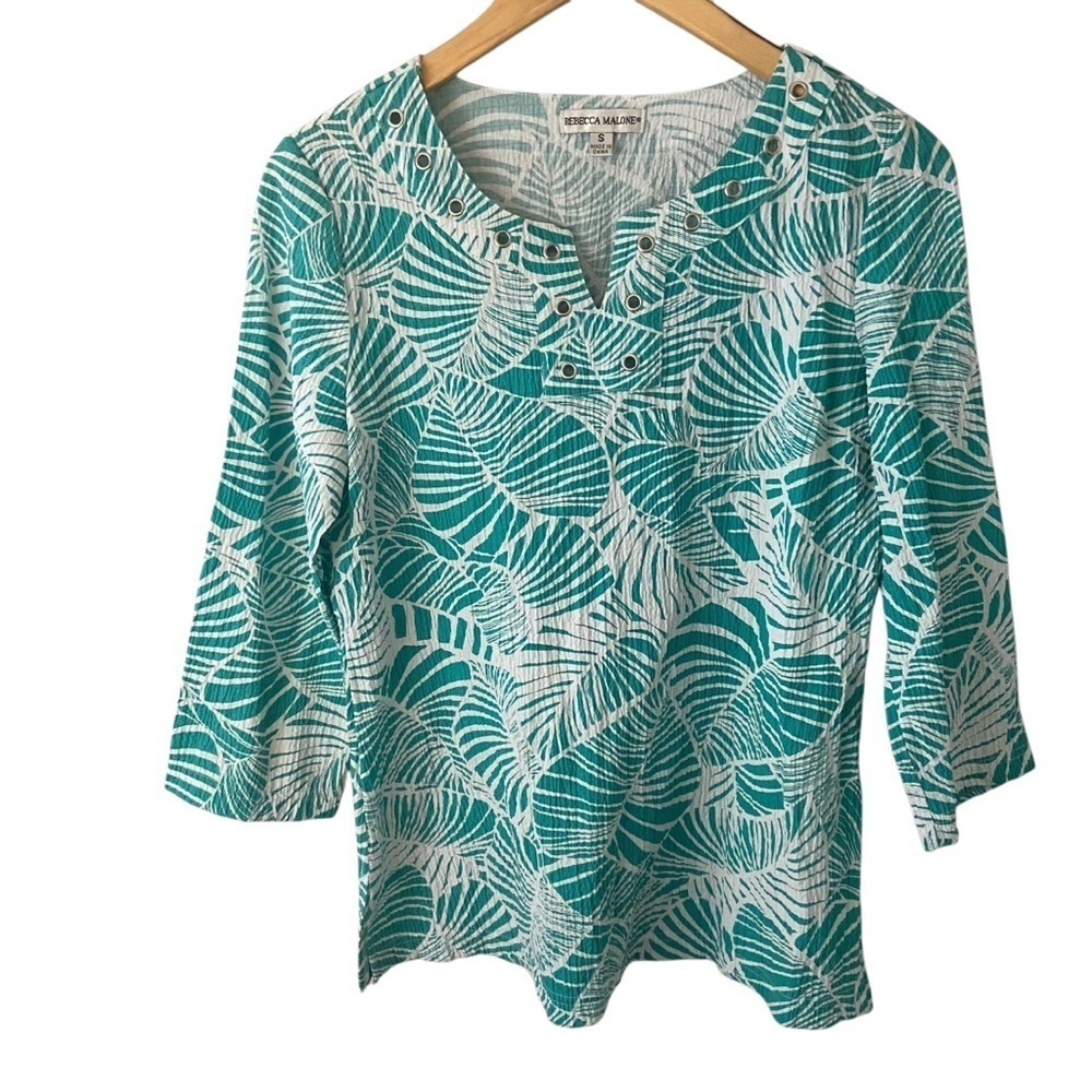 Rebecca Malone Tropical Leaf Print Top Crinkled Grommet Detail Teal White S